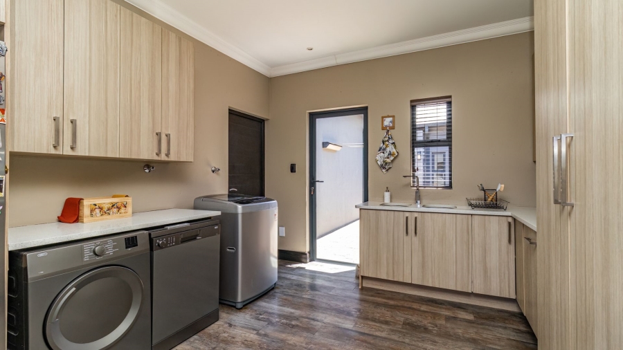 11 Bedroom Property for Sale in Dunblane Lifestyle and Equestrian Estate Gauteng