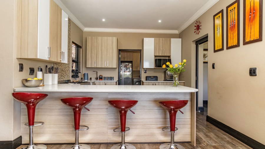 11 Bedroom Property for Sale in Dunblane Lifestyle and Equestrian Estate Gauteng