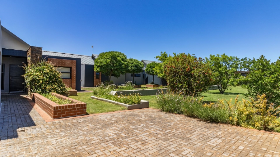 11 Bedroom Property for Sale in Dunblane Lifestyle and Equestrian Estate Gauteng