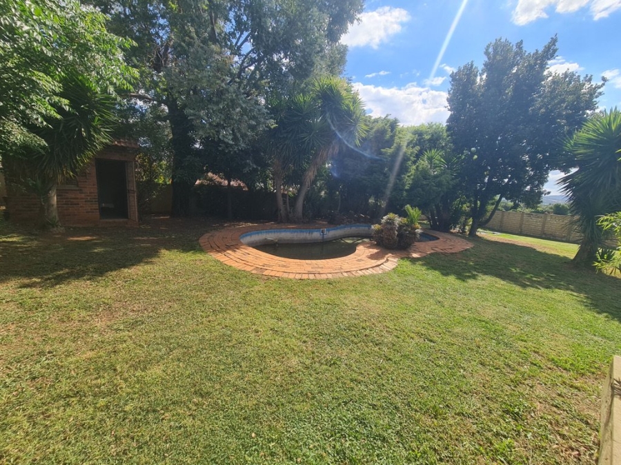 3 Bedroom Property for Sale in Allens Nek Gauteng