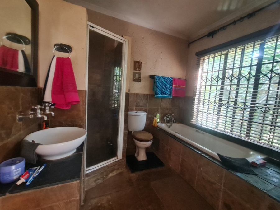 3 Bedroom Property for Sale in Allens Nek Gauteng