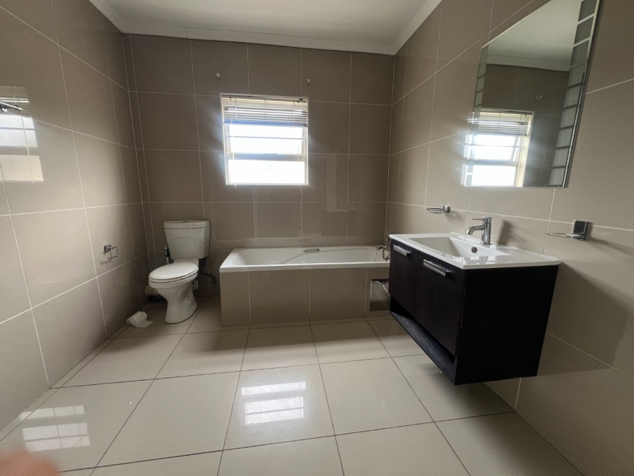 4 Bedroom Property for Sale in Meyersdal Nature Estate Gauteng