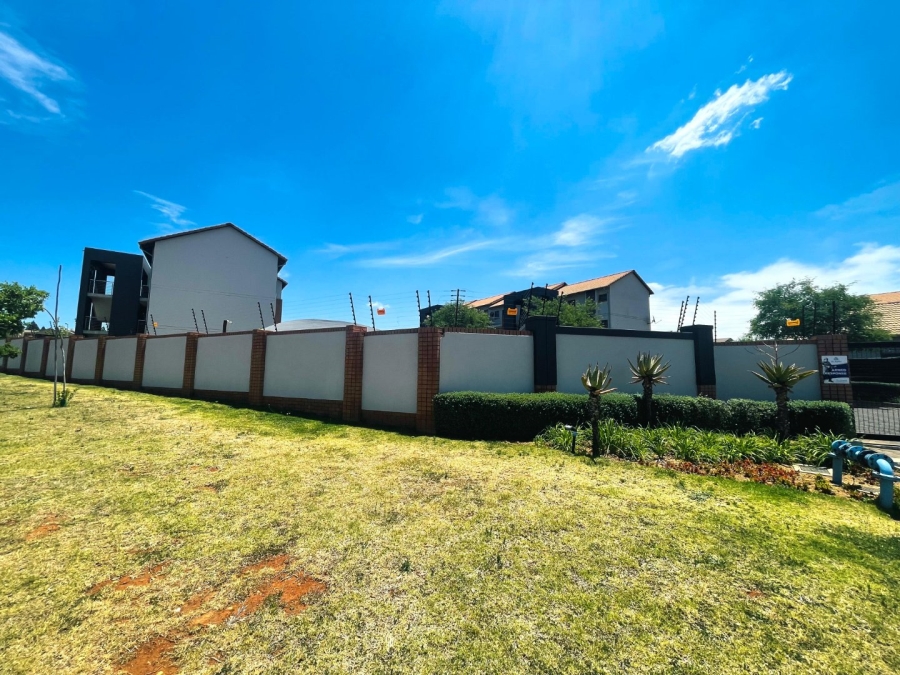 2 Bedroom Property for Sale in Sagewood Gauteng