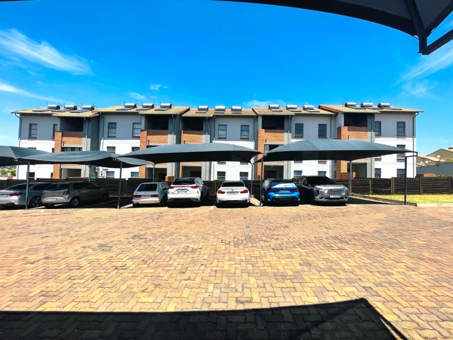 2 Bedroom Property for Sale in Sagewood Gauteng