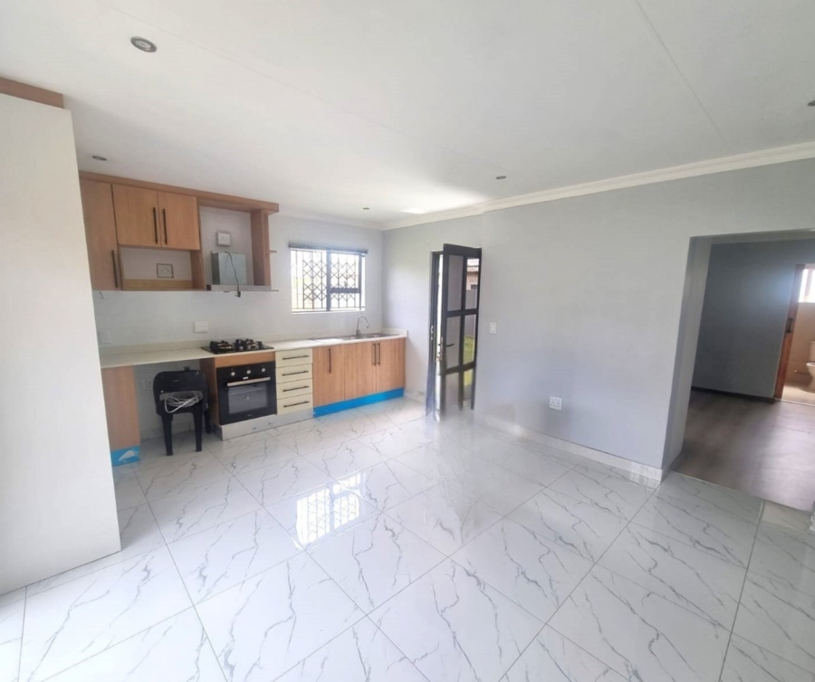 To Let 3 Bedroom Property for Rent in Kibler Park Gauteng