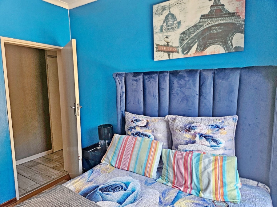 4 Bedroom Property for Sale in Birchleigh North Gauteng