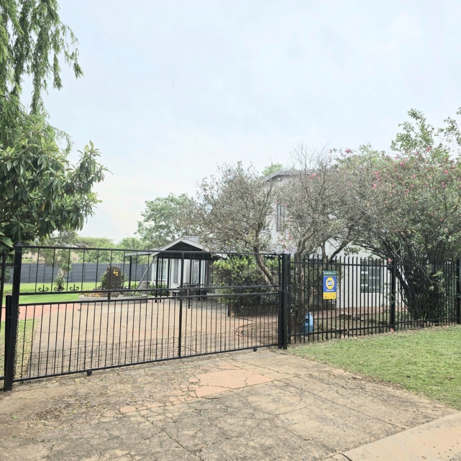 3 Bedroom Property for Sale in Willow Park Manor Gauteng