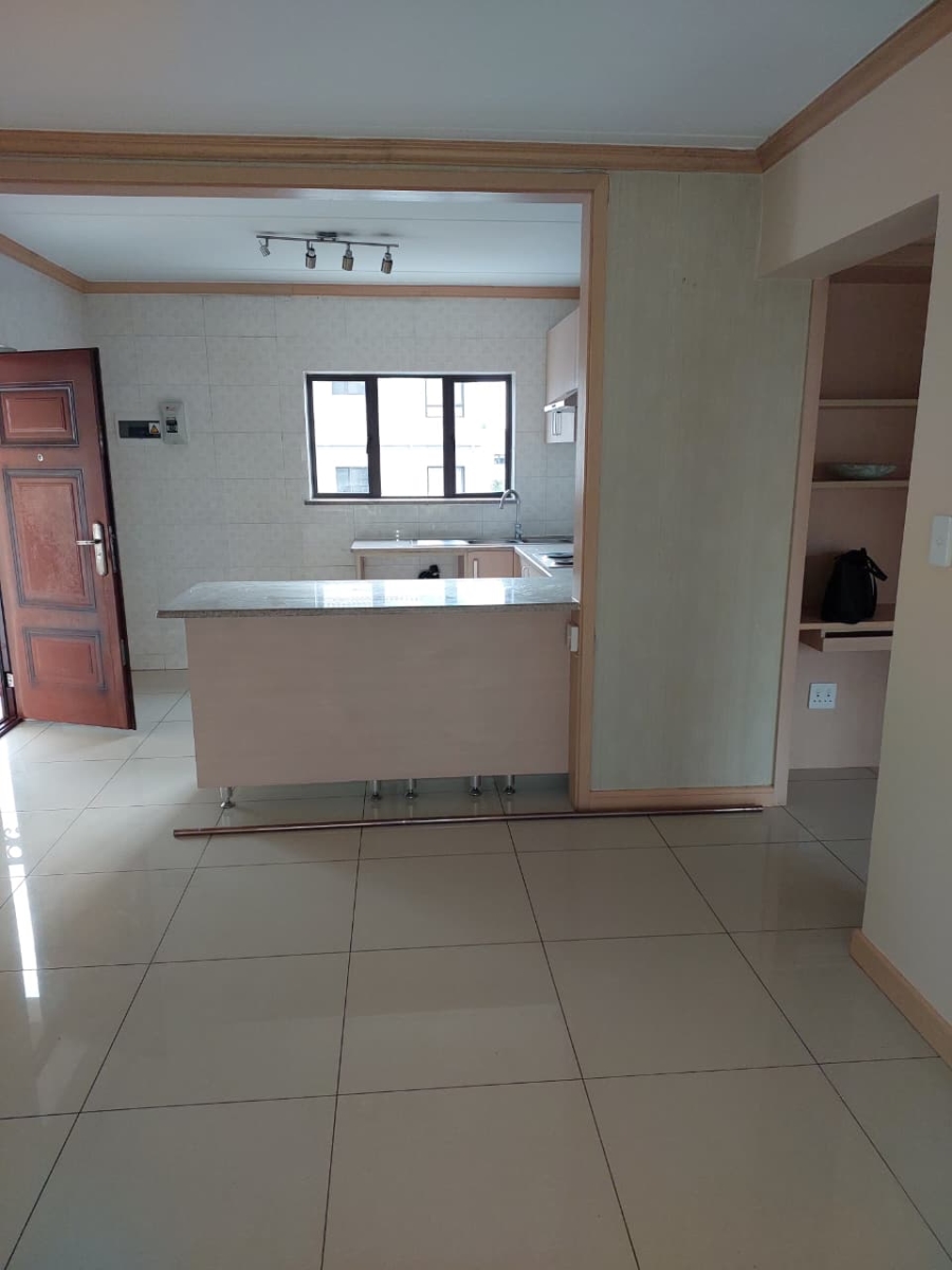 To Let 2 Bedroom Property for Rent in Noordwyk Gauteng