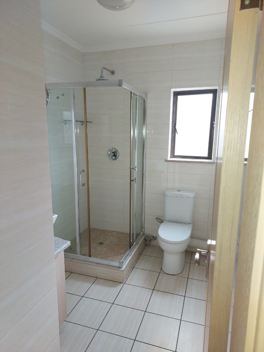 To Let 2 Bedroom Property for Rent in Noordwyk Gauteng