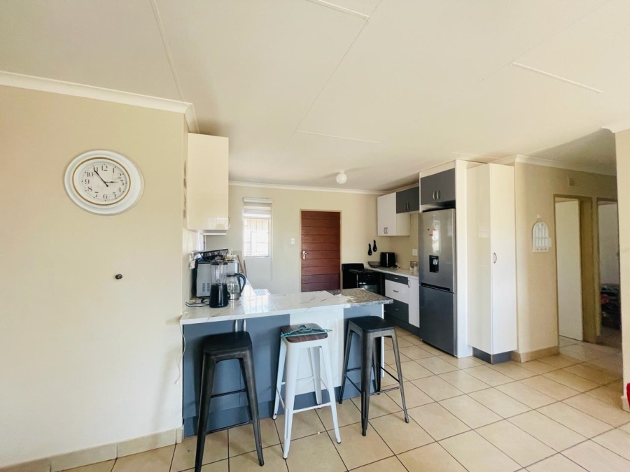 3 Bedroom Property for Sale in Sky City Gauteng
