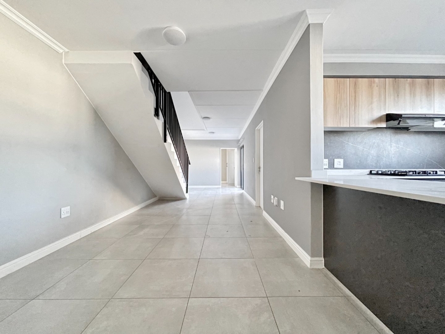 3 Bedroom Property for Sale in Glen Austin Gauteng