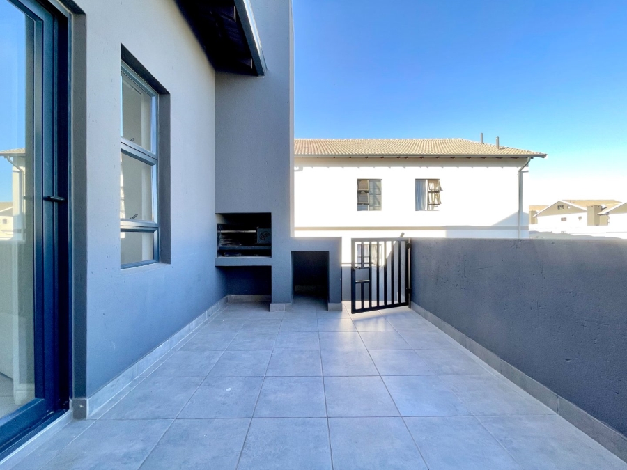 3 Bedroom Property for Sale in Glen Austin Gauteng