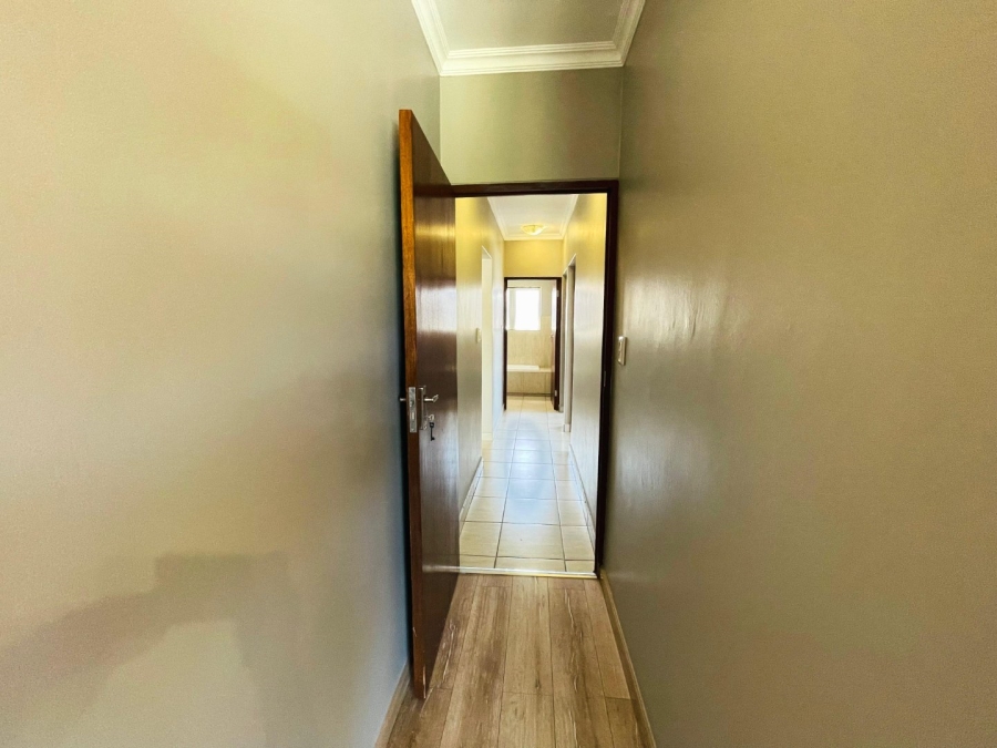 To Let 3 Bedroom Property for Rent in Noordwyk Gauteng