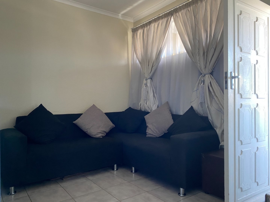 To Let 1 Bedroom Property for Rent in Eden Glen Gauteng