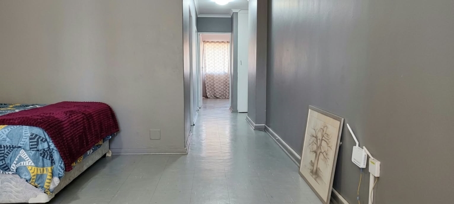 To Let 1 Bedroom Property for Rent in Johannesburg Central Gauteng