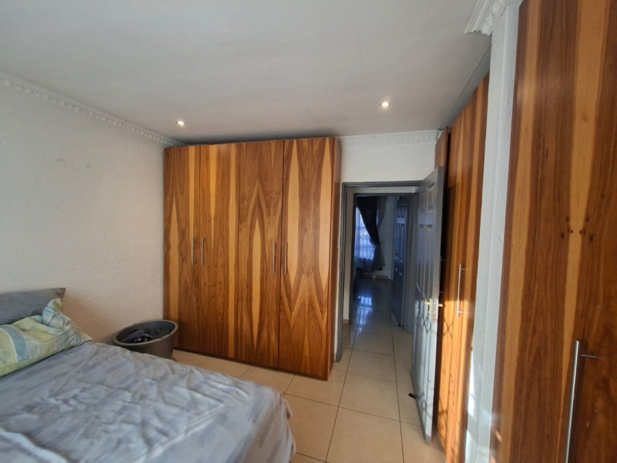 To Let 5 Bedroom Property for Rent in Heuweloord Gauteng