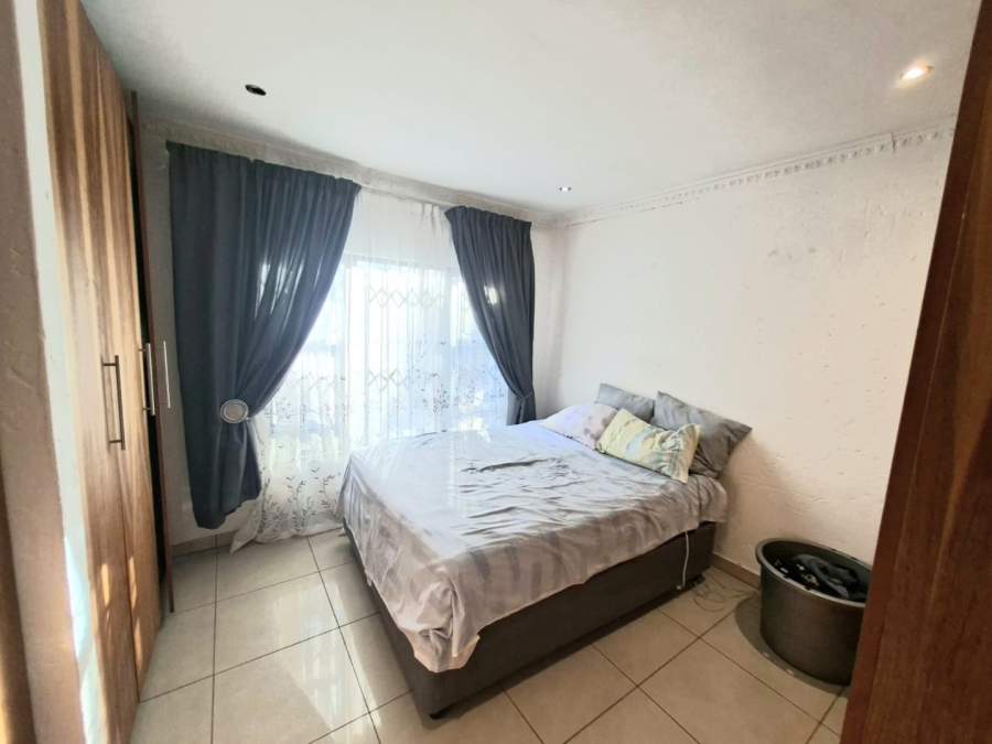 To Let 5 Bedroom Property for Rent in Heuweloord Gauteng