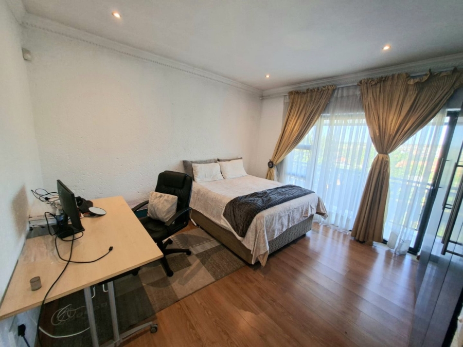 To Let 5 Bedroom Property for Rent in Heuweloord Gauteng
