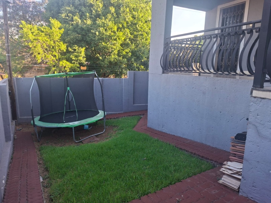 To Let 5 Bedroom Property for Rent in Heuweloord Gauteng