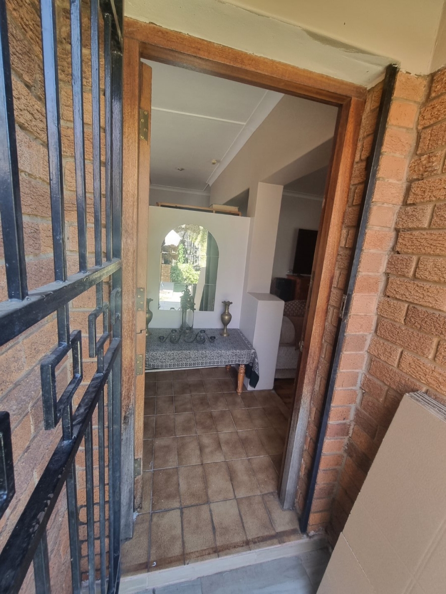 To Let 4 Bedroom Property for Rent in Rietfontein Gauteng