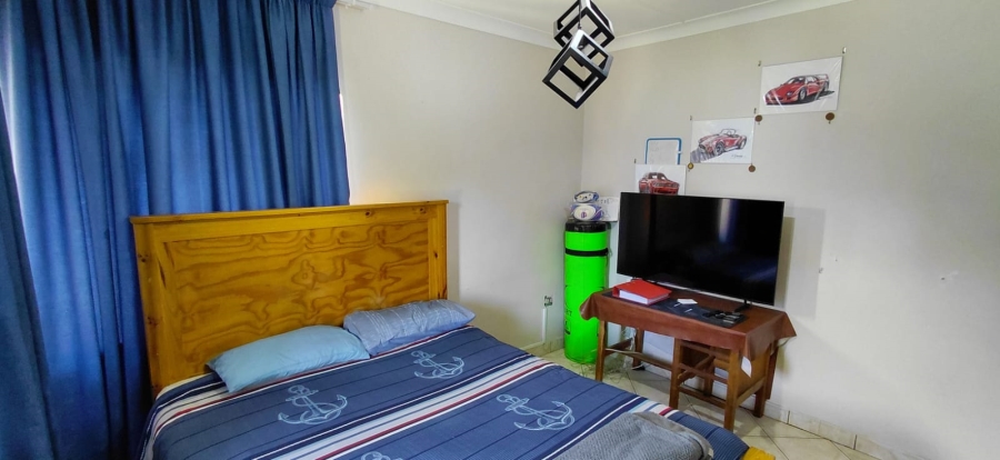 To Let 4 Bedroom Property for Rent in Rietfontein Gauteng