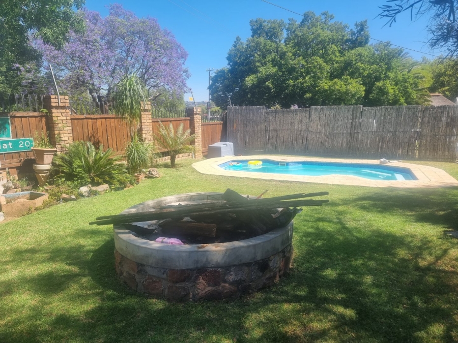 To Let 4 Bedroom Property for Rent in Rietfontein Gauteng