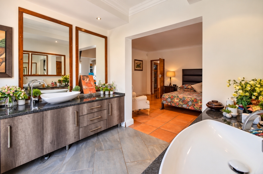  Bedroom Property for Sale in Annlin Gauteng