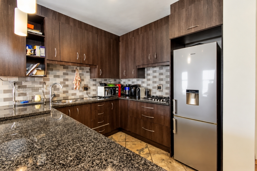  Bedroom Property for Sale in Annlin Gauteng