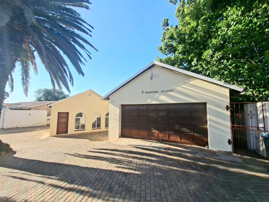 4 Bedroom Property for Sale in Birchleigh North Gauteng