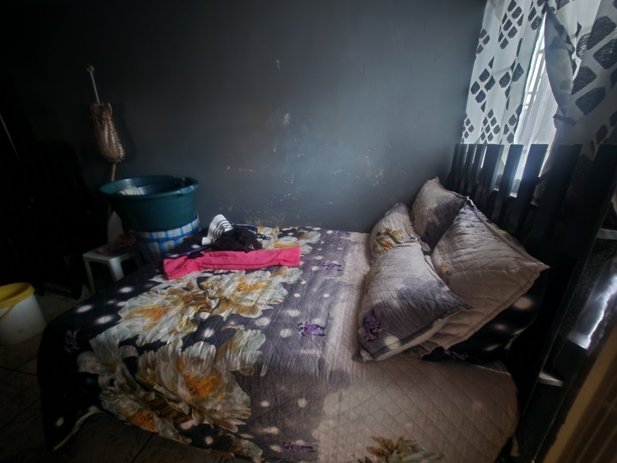 11 Bedroom Property for Sale in Roodekop Gauteng