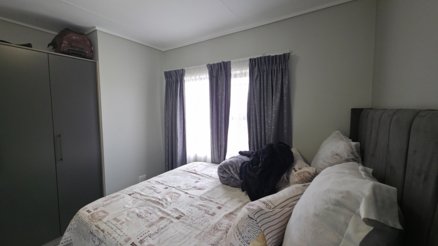 4 Bedroom Property for Sale in Albertsdal Gauteng