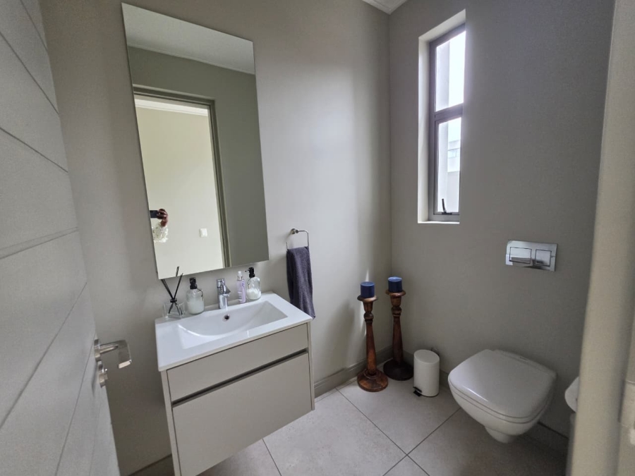 To Let 3 Bedroom Property for Rent in Serengeti Lifestyle Estate Gauteng