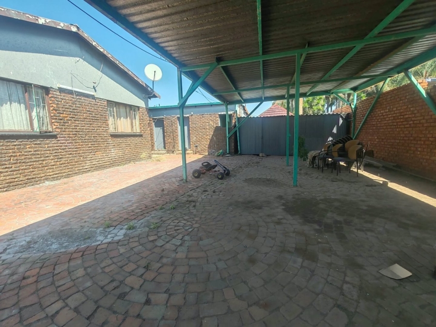 3 Bedroom Property for Sale in Daspoort Estate Gauteng