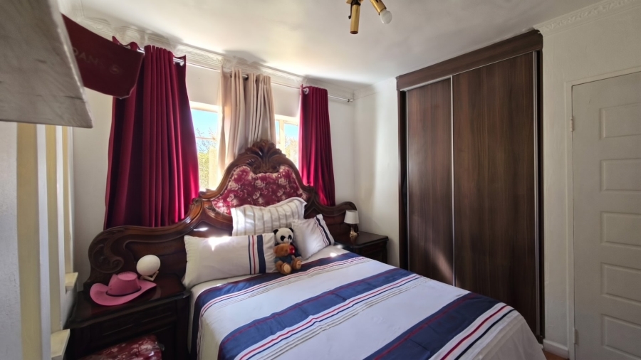 4 Bedroom Property for Sale in Elandspark Gauteng
