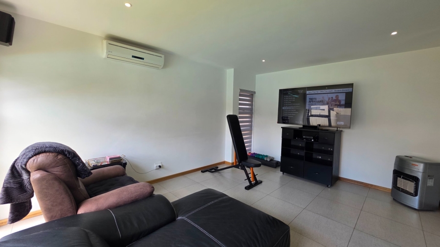 4 Bedroom Property for Sale in Eye of Africa Gauteng
