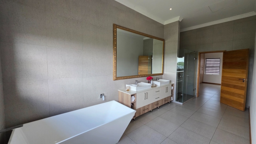 4 Bedroom Property for Sale in Eye of Africa Gauteng