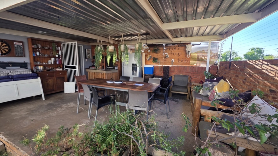 2 Bedroom Property for Sale in Montana Gauteng
