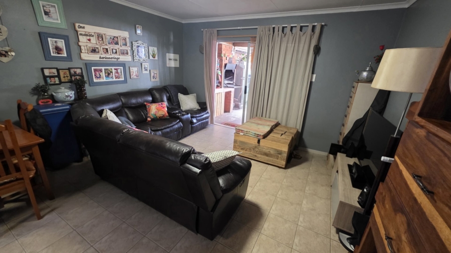 2 Bedroom Property for Sale in Montana Gauteng
