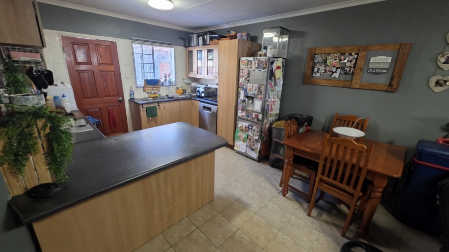 2 Bedroom Property for Sale in Montana Gauteng