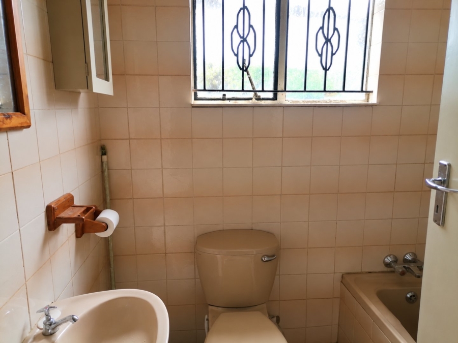 To Let 3 Bedroom Property for Rent in Diepkloof Zone 4 Gauteng