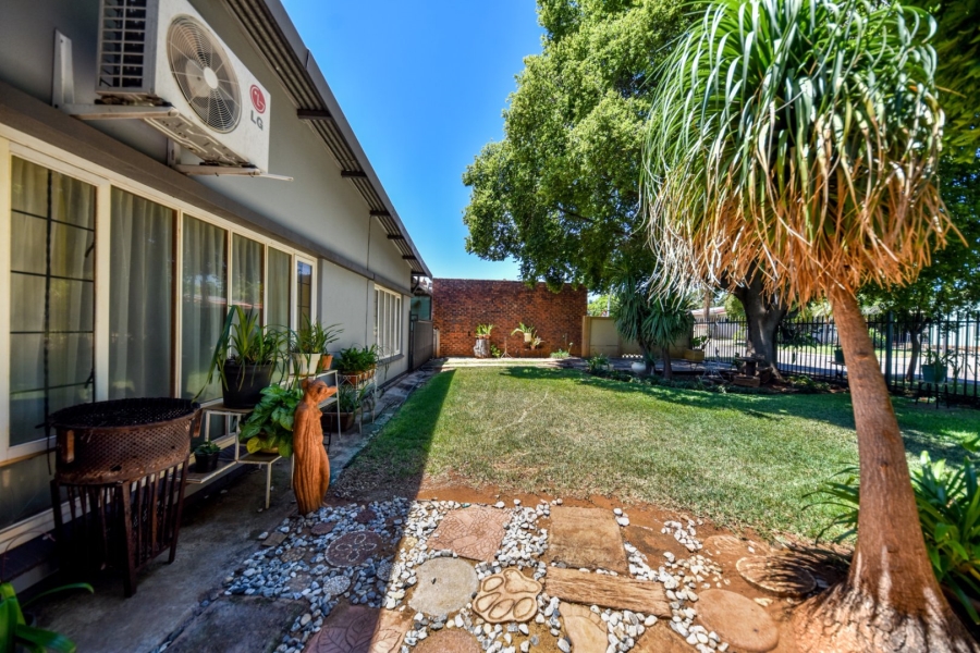 3 Bedroom Property for Sale in Sinoville Gauteng