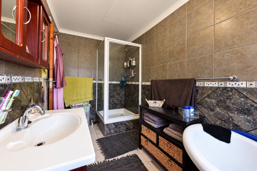 3 Bedroom Property for Sale in Sinoville Gauteng