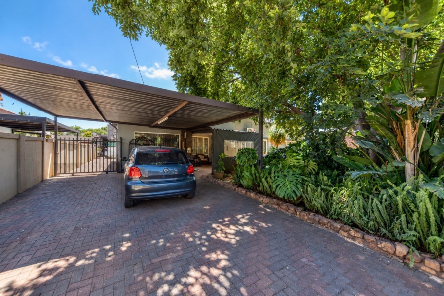 3 Bedroom Property for Sale in Sinoville Gauteng