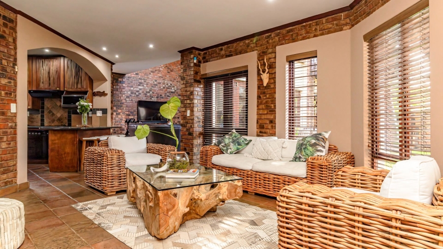 3 Bedroom Property for Sale in Glen Marais Gauteng