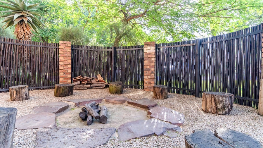 3 Bedroom Property for Sale in Glen Marais Gauteng