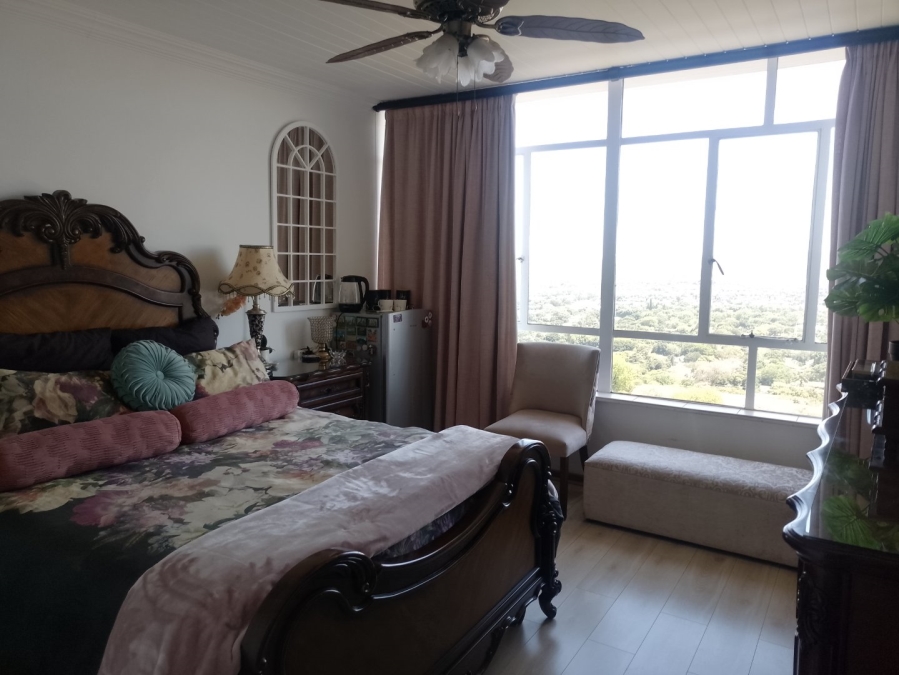 2 Bedroom Property for Sale in La Montagne Gauteng