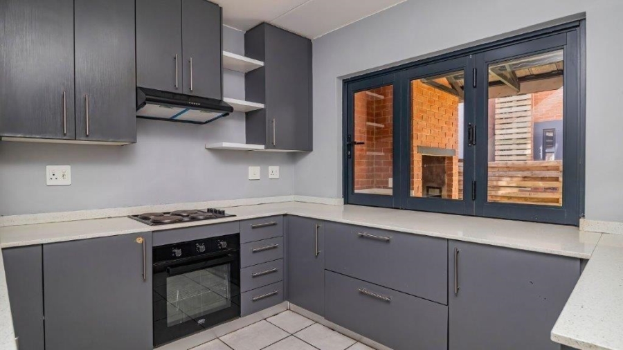 3 Bedroom Property for Sale in Terenure Gauteng