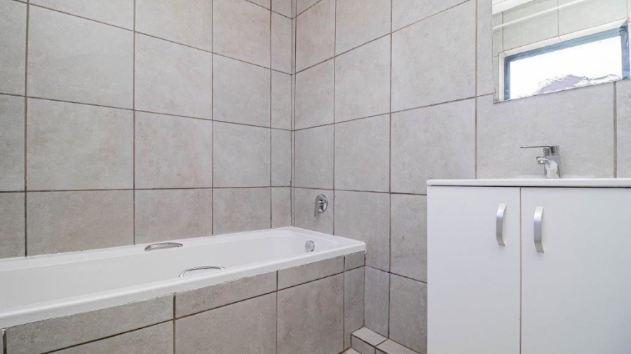3 Bedroom Property for Sale in Terenure Gauteng