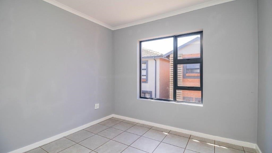 3 Bedroom Property for Sale in Terenure Gauteng