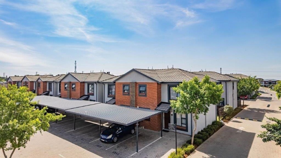3 Bedroom Property for Sale in Terenure Gauteng